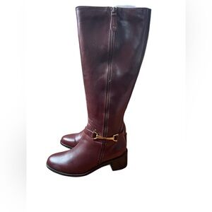 Elegant Maroon Leather Heeled Boots